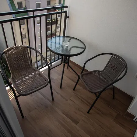 Jacuzzi Lux Apartment