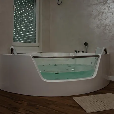 Jacuzzi Lux