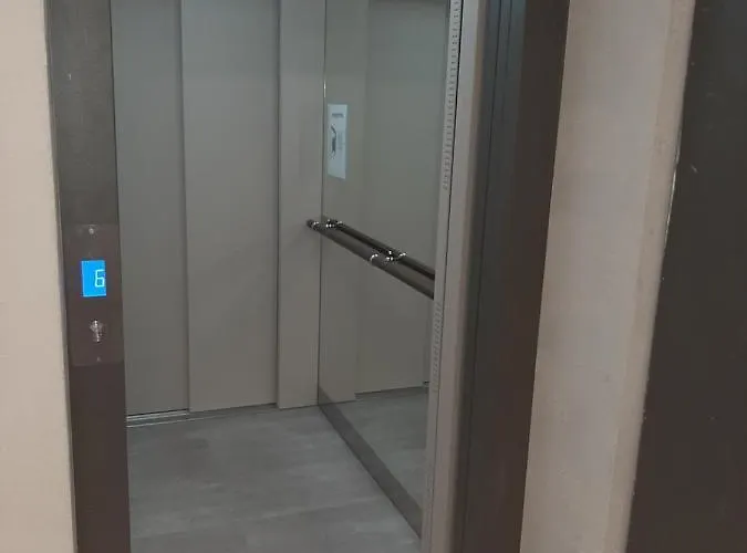 Jacuzzi Lux 아파트 수보티차