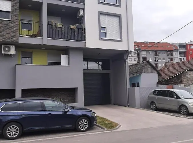 Jacuzzi Lux 아파트 *